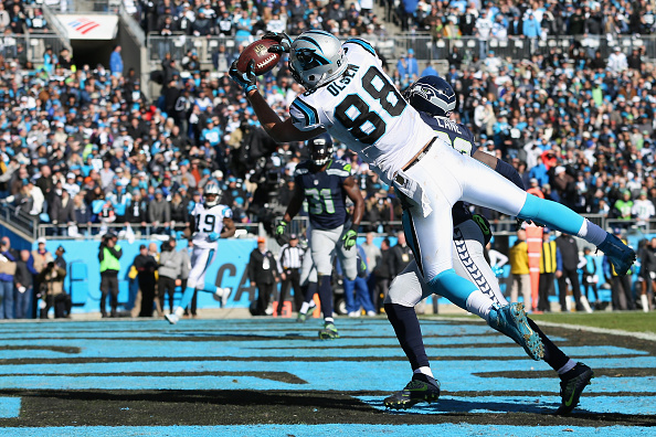greg-olsen-td-vs-seahawks.jpg